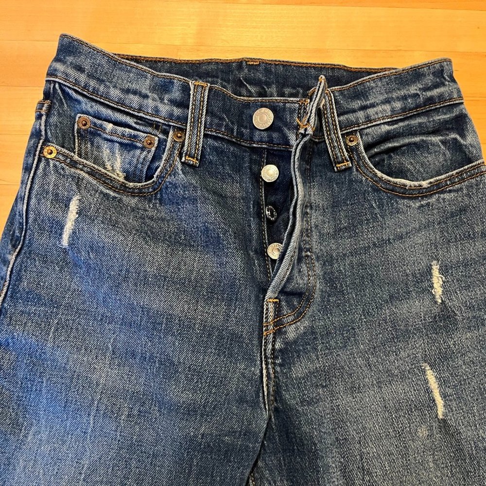 Levi's Wedgie Straight Fit